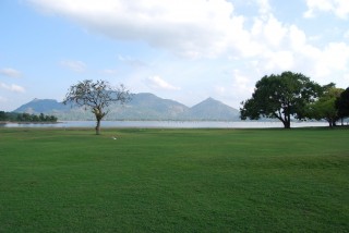 Amaya Lake Dambulla Cultural Triangle Sri_Lanka Holidays