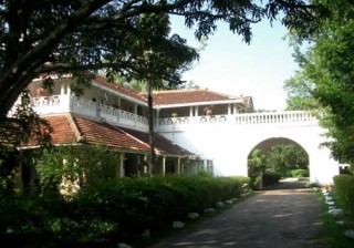 Tissawewa Rest House, Anuradhapura