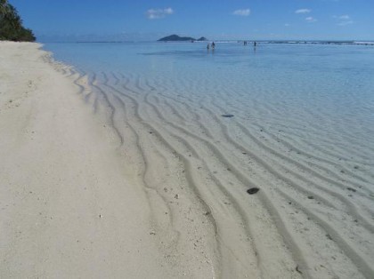 Malu Malu Resort & Spa, Passekudah Beach